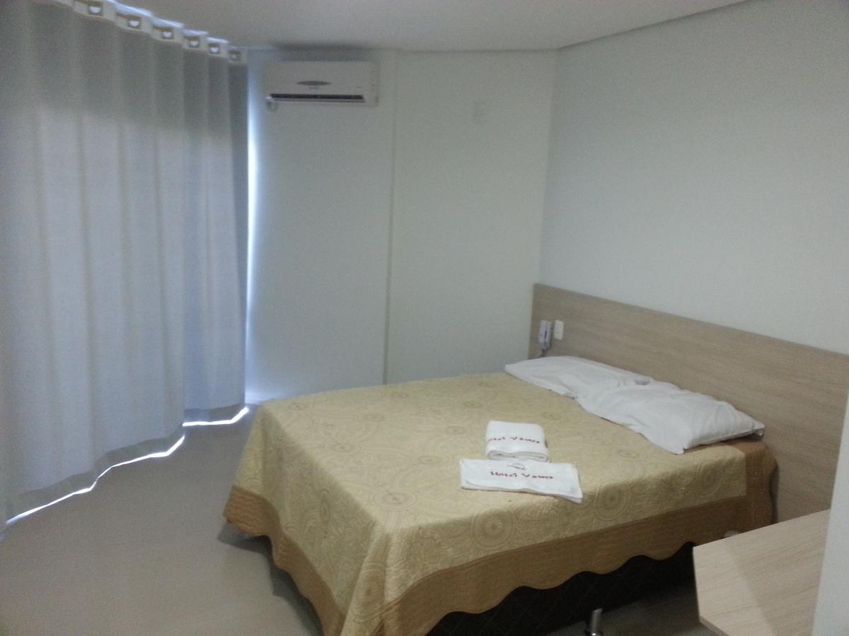 Hotel Vanes Coronel Freitas Room photo